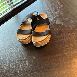 Steve Madden Sandals size 8